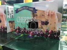 Load image into Gallery viewer, Christmas Exotic Fruit Gift Hampers - The Thorny Fruit Co